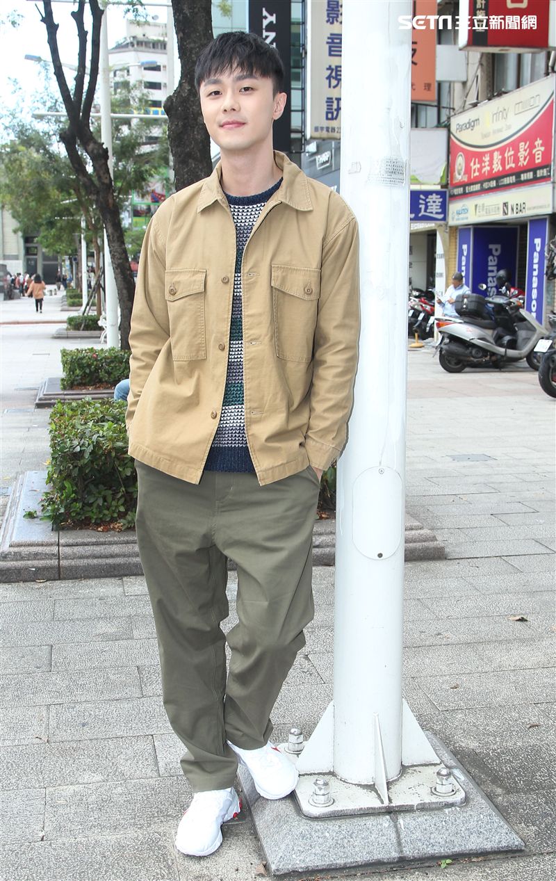 施柏宇三立新聞網專訪。（記者邱榮吉/攝影）