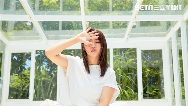 氣質女星陷黑暗期！狂吃爆肥70公斤