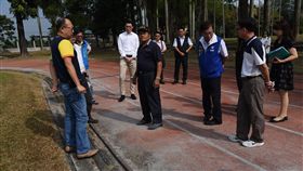 南投縣,社寮國中,操場破損,林明溱,爭取補助(圖/中央社)