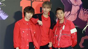 w-inds參加超犀利趴10。（記者邱榮吉/攝影）