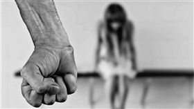 暴力,家暴,虐待　圖／pixabay