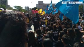桃園陽明高中校慶變調！500黑衣師生抗議　要求撤換校長
圖／桃園市教師會提供