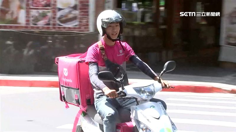 信用卡訂熊貓突被取消！人妻心痛勸世