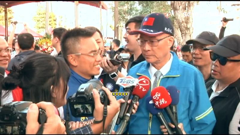 吳敦義眼迷茫　「呆滯5秒」畫面曝光