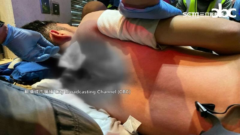 港警射多枚催淚彈清場　急救員被擲中