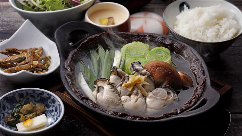大啖2L巨無霸牡蠣！廣島牡蠣祭來囉