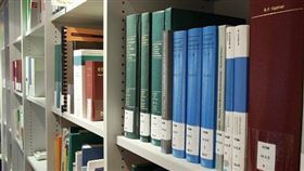 論文 來源：pixabay