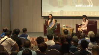 李佳芬首場講堂！護韓開支票遭砲轟