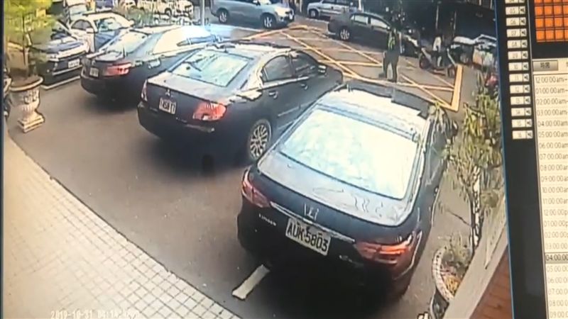 誰卡韓如廁？桃警公布畫面、時間軸
