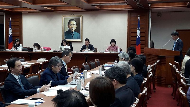 充實基礎科學研究　增200億元預算