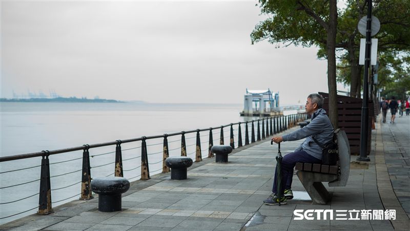 銀髮族保暖有眉角　醫：別等冷才添衣
