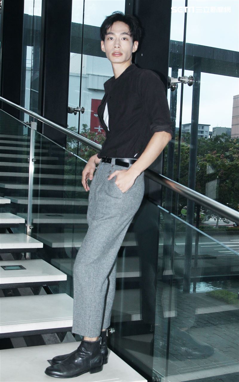 黃河三立新聞網專訪。（記者邱榮吉/攝影）