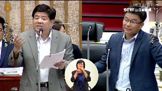 高市府自辦民調　議員狂轟：狗腿官員