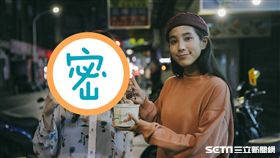  (火氣音樂提供) 鄭宜農拍攝新單曲街仔路雨落袂停MV 好友温貞菱帶紅豆湯暖心探班