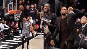 NBA／史上最弱灌籃？KD噓爆隊友
NBA,布魯克林籃網,Kevin Durant,Garrett Temple,灌籃
翻攝自推特