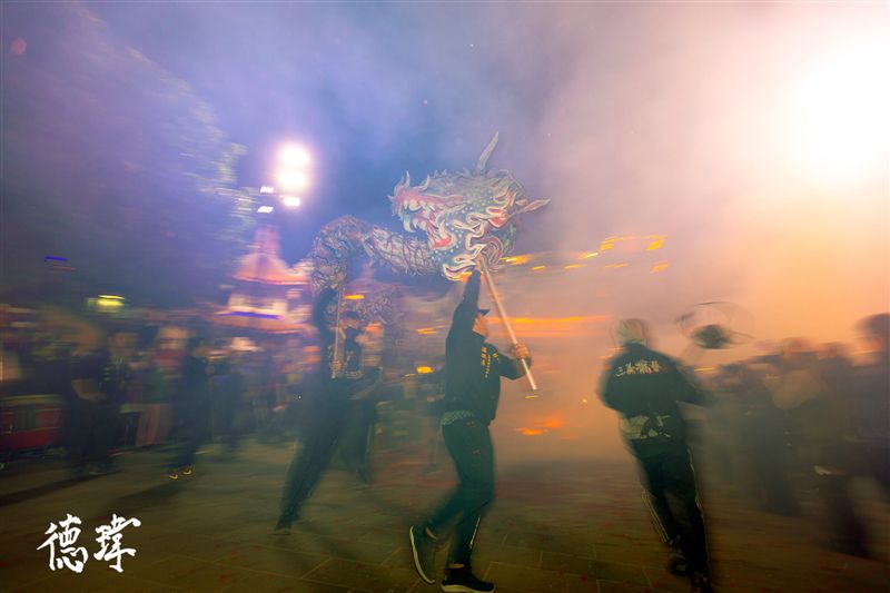 苗栗火旁龍_神攝手：小瑋風城