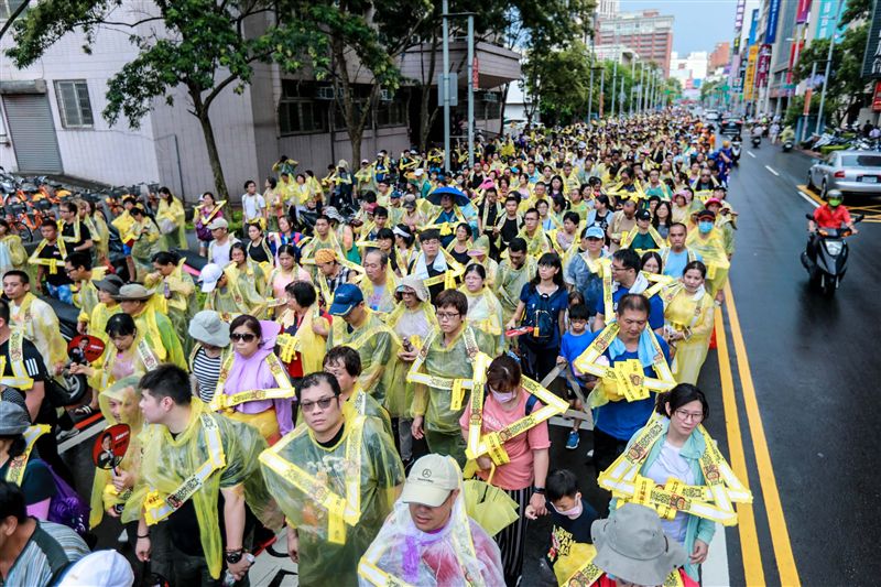 新竹都城隍廟夯枷_神攝手：小瑋風城