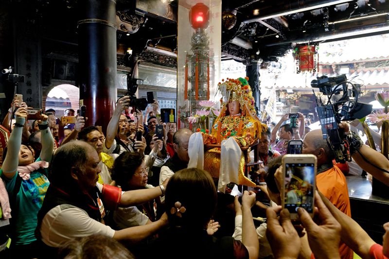 白沙屯媽祖入北港朝天宮_神攝手：小瑋風城
