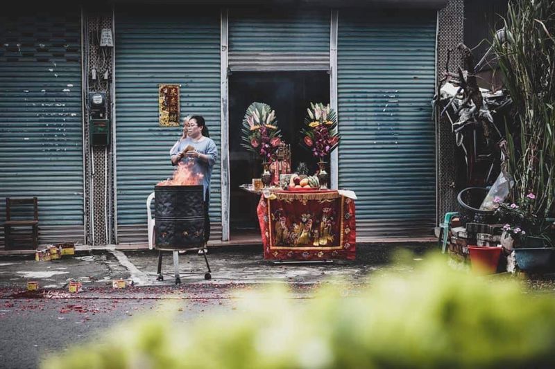 神攝手：在國道放風箏