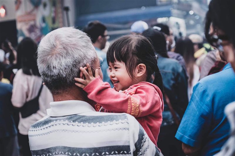神攝手：在國道放風箏