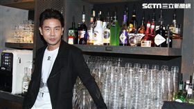 謝承均三立新聞網專訪。（記者邱榮吉/攝影）