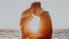 愛情，戀愛，愛人，情侶，戀人，夫妻 圖／翻攝自unsplash