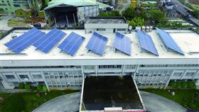 高雄內門土地惹議 台糖：暫撤光電標案台糖5日表示，有關高雄壽山動物園的擴建計畫預定地出租為太陽能光電發電設施案，招標公告將暫予撤下。圖為台糖屋頂型太陽光電一景。（台糖提供）中央社記者蔡芃敏傳真　108年11月5日