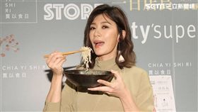 賈靜雯擔任「賈以食日」一日店長（圖／記者邱榮吉攝影）