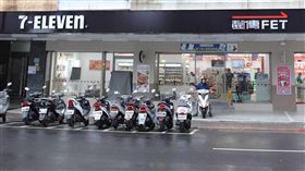 電信結合超商　遠傳攜手統一超打造遠傳電信6日再宣布攜手7-ELEVEN聯合展店，首創全台第一間電信結合超商的數位體驗門市。（遠傳提供）中央社記者江明晏傳真 108年11月6日