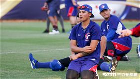 ▲世界棒球12強賽台灣中華隊岳東華委內瑞拉賽前。（圖／記者林聖凱攝影）