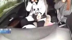 一名自稱「石墨生花」男子用乖乖水性侵女子（圖／翻攝自每日頭條）