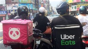 食物外送員,意外事故,勞動部,僱傭與承攬認定原則,11月中旬發布(圖/中央社)