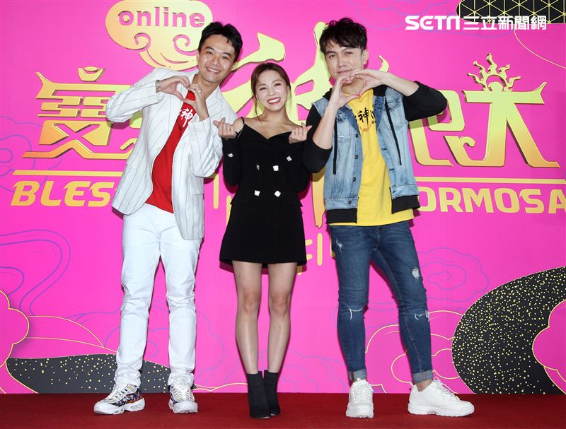 卓毓彤(熊熊)、許志豪、大堡出席「寶島神很大」上線記者會。（記者邱榮吉/攝影）