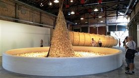 巴西,梅瑞雷斯,作品展,傳遞,反霸權道德勇氣(圖/中央社)