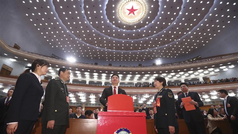 央視：劉強東因個人原因請辭政協委員