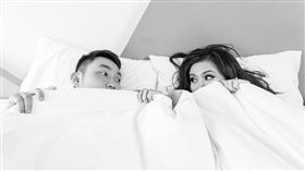 性侵,喝酒,不起訴,屁股,性