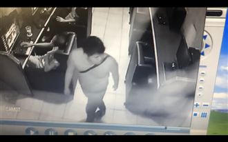 少婦離婚做八大！慘死初戀男友手上