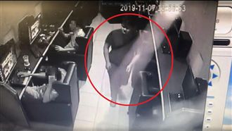 洗衣機悶殺雙胞胎！男：孩子沒媽可憐