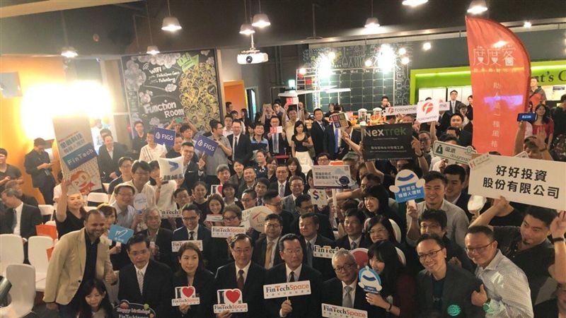 目擊第一手國際金融創新能量