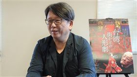 布袋戲大師陳錫煌紀錄片導演楊力州以布袋戲大師為主角的紀錄片「紅盒子」11月底將在日本全國戲院陸續上映，8日晚間在東京首映，感動日本觀眾。圖為導演楊力州接受媒體專訪。中央社記者楊明珠東京攝 108年11月9日