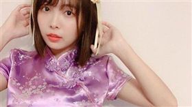 日本寫真女星寺本莉緒（圖／翻攝自lespros_rio IG）