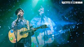 亞洲唱作天王韋禮安慶功宴收100隻大閘蟹 期許「而立」世界巡迴演唱會場場完售 橫著走 (新聞提供：IMC)
