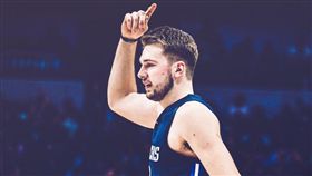 ▲東契奇。（圖／翻攝自推特）