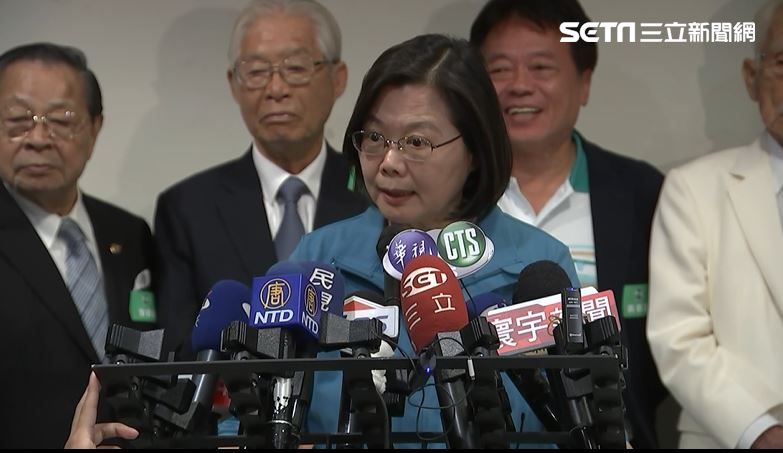 台船工會挺英藍營控操弄　小英霸氣駁