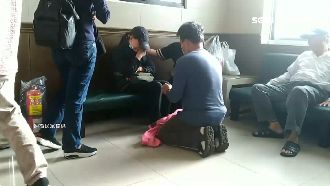 「太緊張才離開…」肇逃導遊下跪道歉