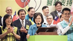 蔡英文總統10日出席中醫師後援會成立大會。（圖／蔡英文競辦提供）