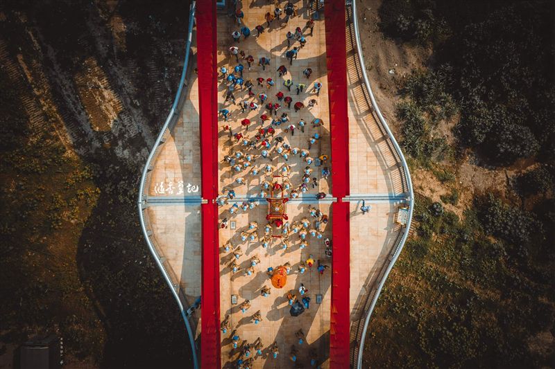 神攝手：李永倫