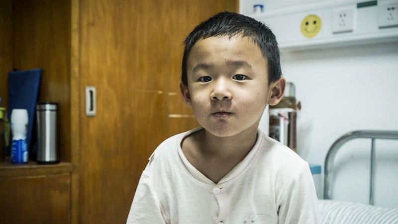 3歲男童GG粗壯如男人！竟是罹癌症