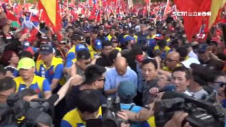 護衛隊貼韓寸步不讓　維安特勤超頭痛