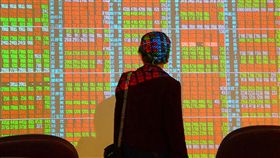 美股道瓊指數再創新高  台股有望續揚（2）美股道瓊工業指數再創歷史新高，台北股市6日開盤漲1.05點，加權股價指數為11645.08點，成交金額新台幣30.01億元。中央社記者王騰毅攝  108年11月6日